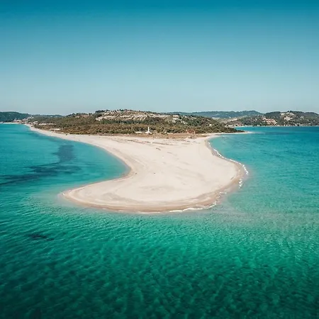 Chalkidiki's Seaview Escape - Cozy Summer Getaway Мини-отель