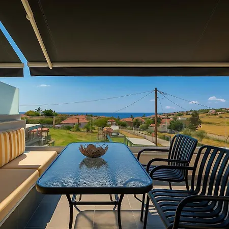 Chalkidiki's Seaview Escape - Cozy Summer Getaway Estalagem